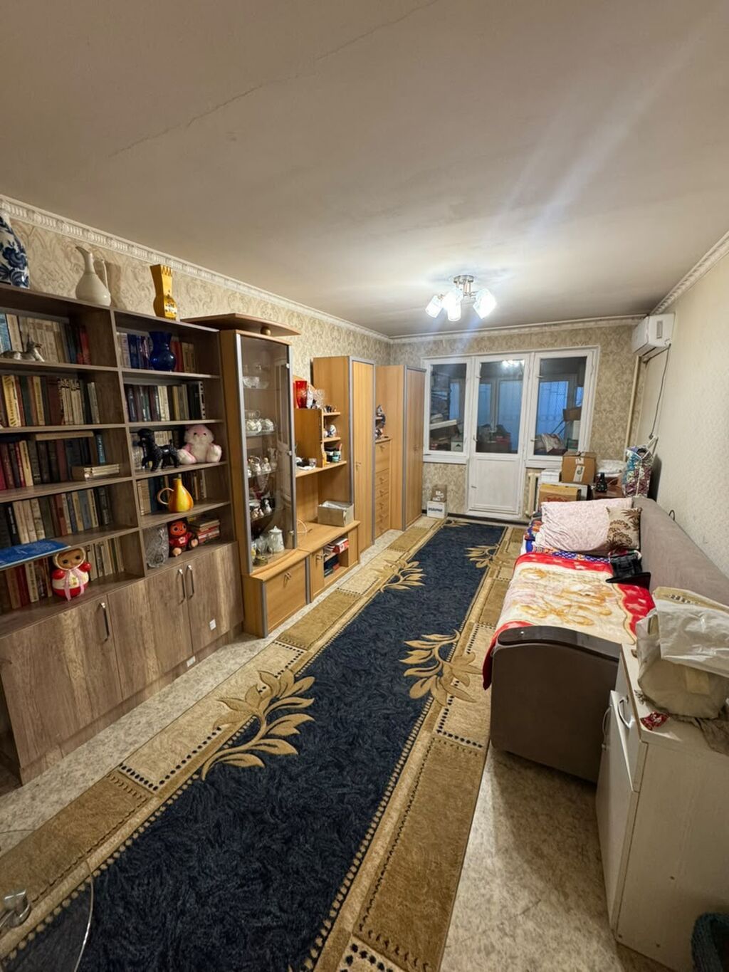 Продам 1-комн. квартиру в центре, Боконбаева - Калык Акиева 104: фото 1