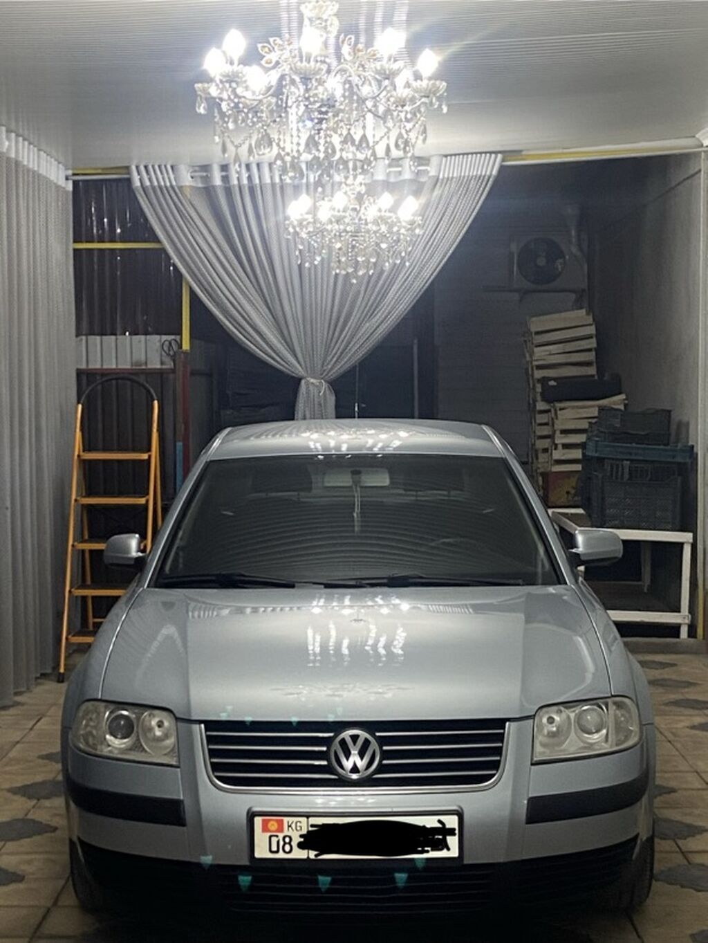 Volkswagen Passat: 2001 г., 2 л, Механика, Бензин, Седан: фото 1