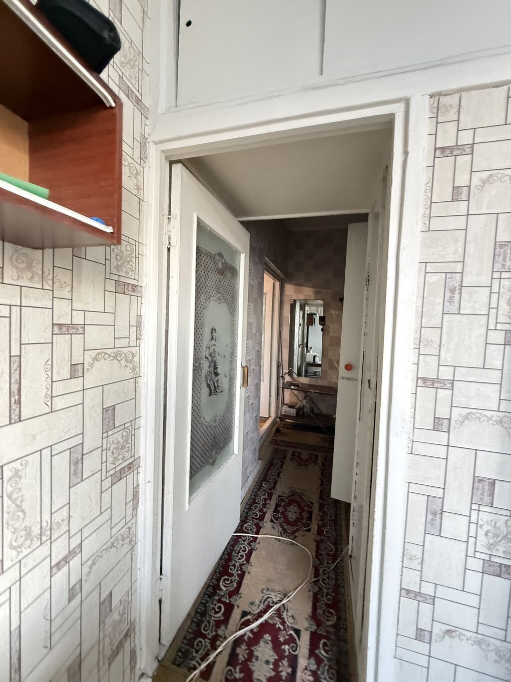 1 комната, 38 м², 5 мкр 105 серия, 9 этаж, Старый ремонт: фото 6
