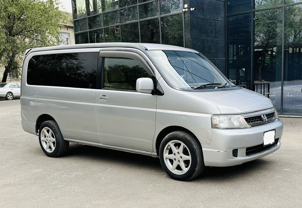 Honda Stepwgn: 2004 г., 2 л, Автомат, Бензин, Минивэн: фото 3