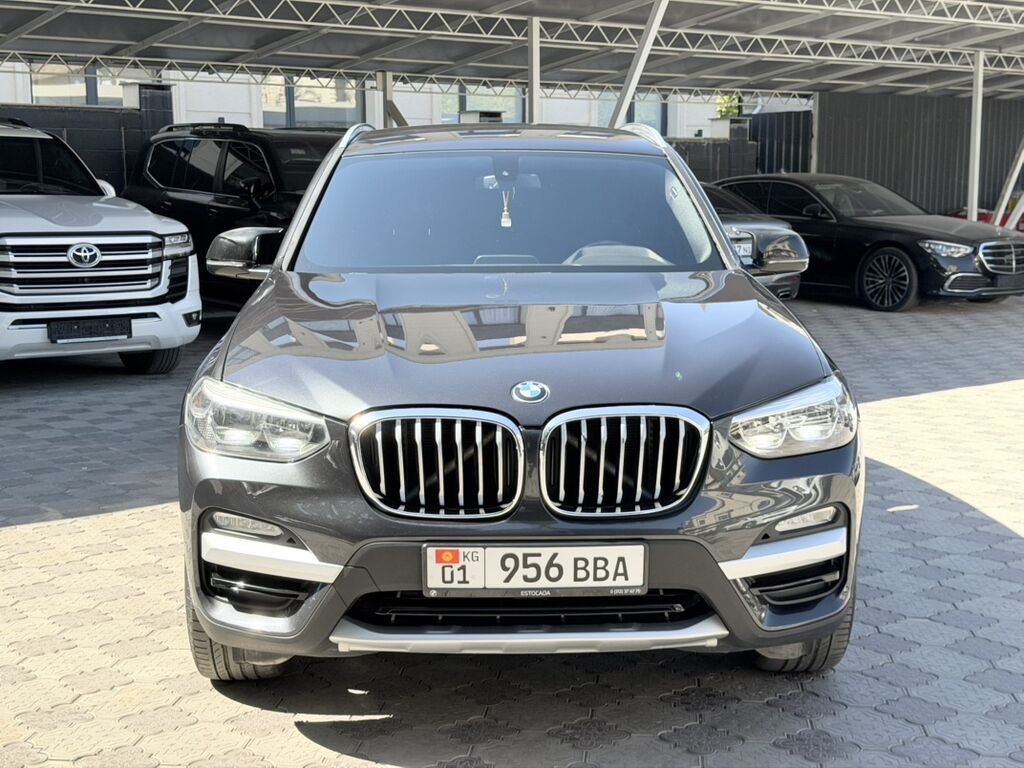 BMW X3: 2018 г., 2 л, Автомат, Бензин, Кроссовер: фото 2