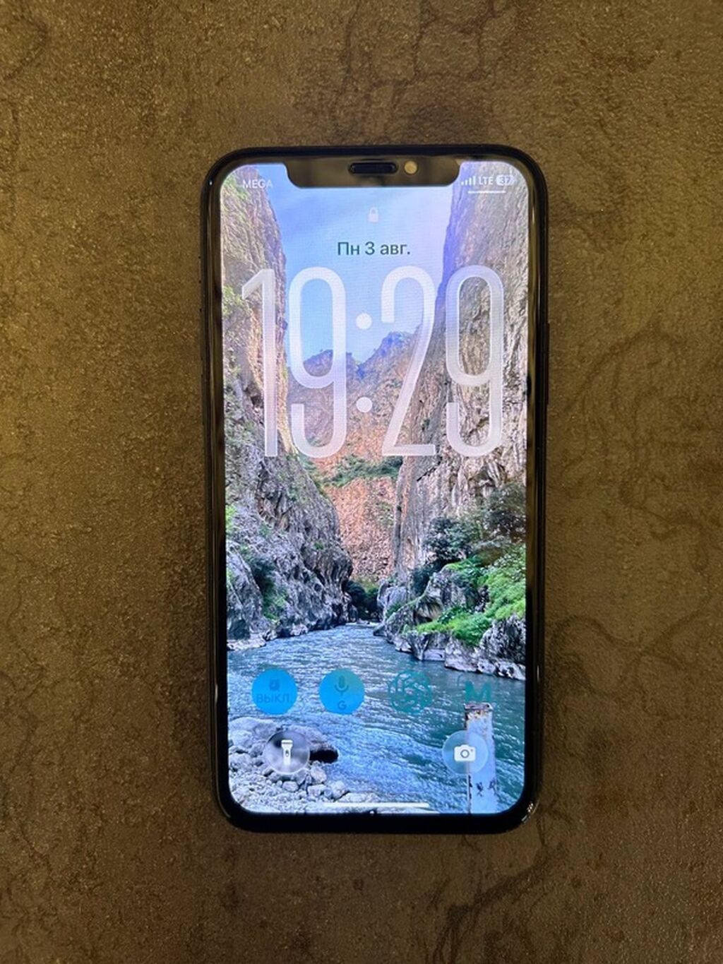 Apple iPhone 11 Pro, цвет Midnight Green Основные характеристики: -: фото 5