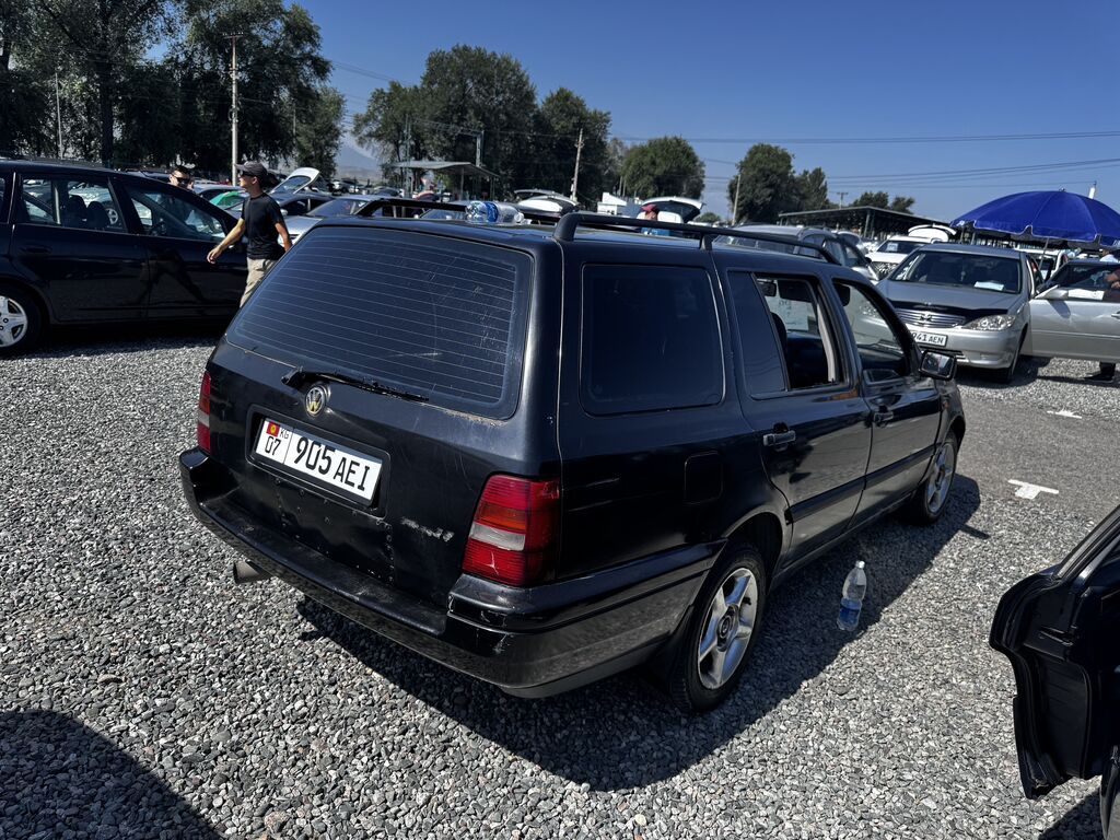 Volkswagen Golf Variant: 1996 г., 1.8 л, Механика, Бензин, Минивэн: фото 4