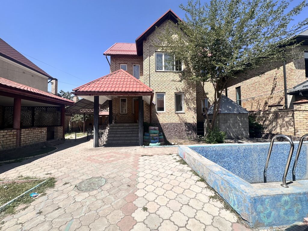 330 м², 9 комнат, Студентам: фото 8