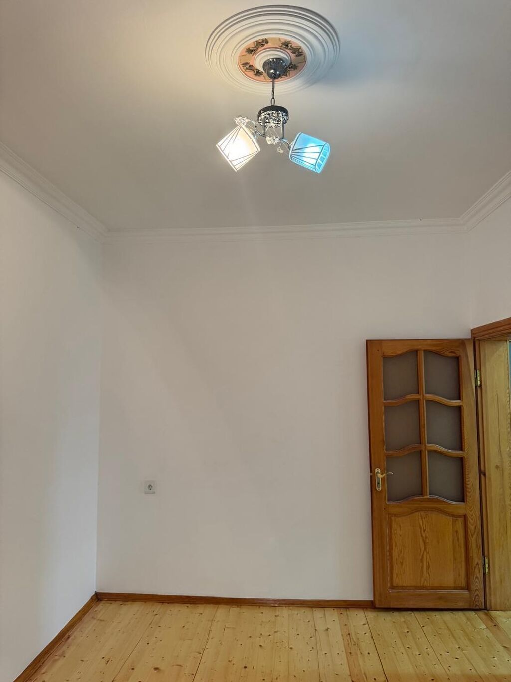Bakı, Hövsan qəs., 3 otaqlı, Köhnə tikili, m. Həzi Aslanov, 85 kv. m