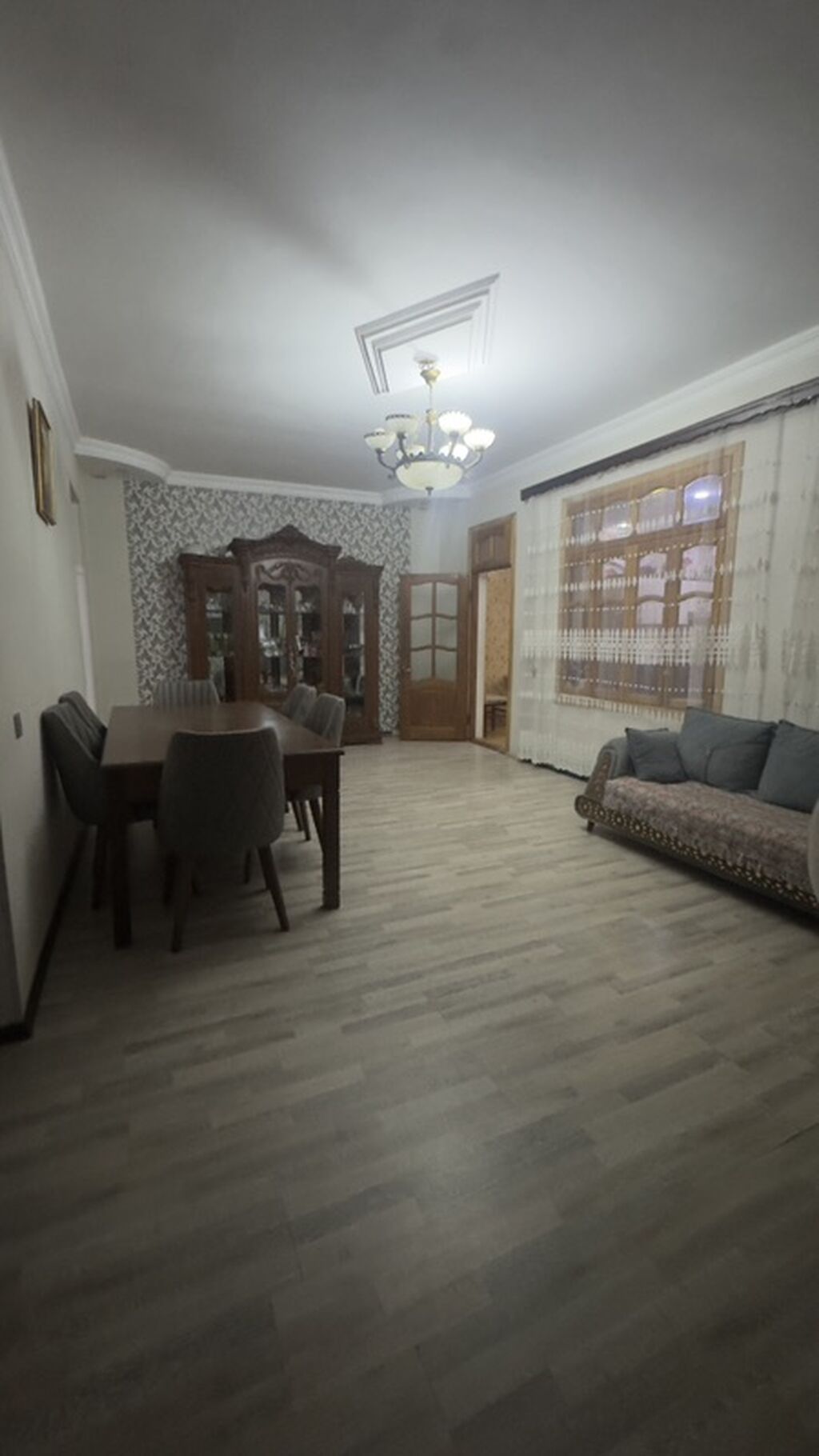 Təcili Satılır! Salam Ev Bayıl 20ci sahədə yerləşir.Barter +pul almaq