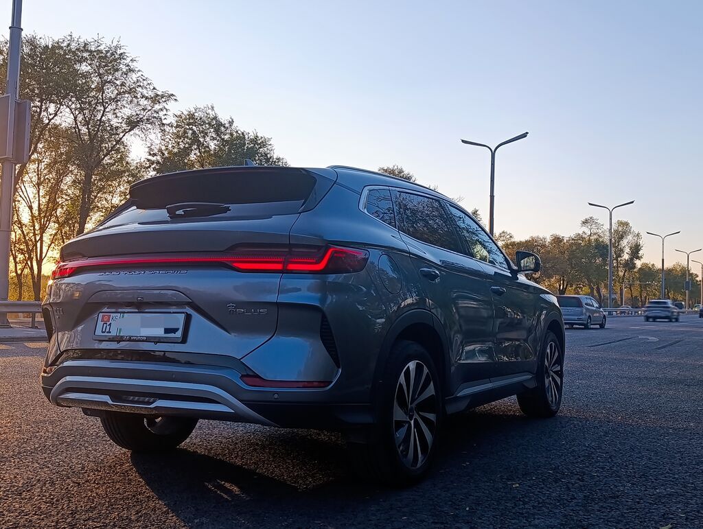 BYD Song Plus: 2023 г., Автомат, Электромобиль, Кроссовер: фото 5
