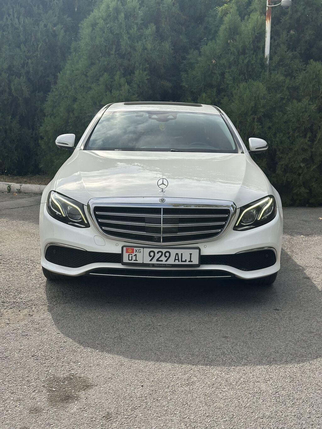 Mercedes-Benz E-Class: 2019 г., 2 л, Автомат, Бензин, Седан: фото 3
