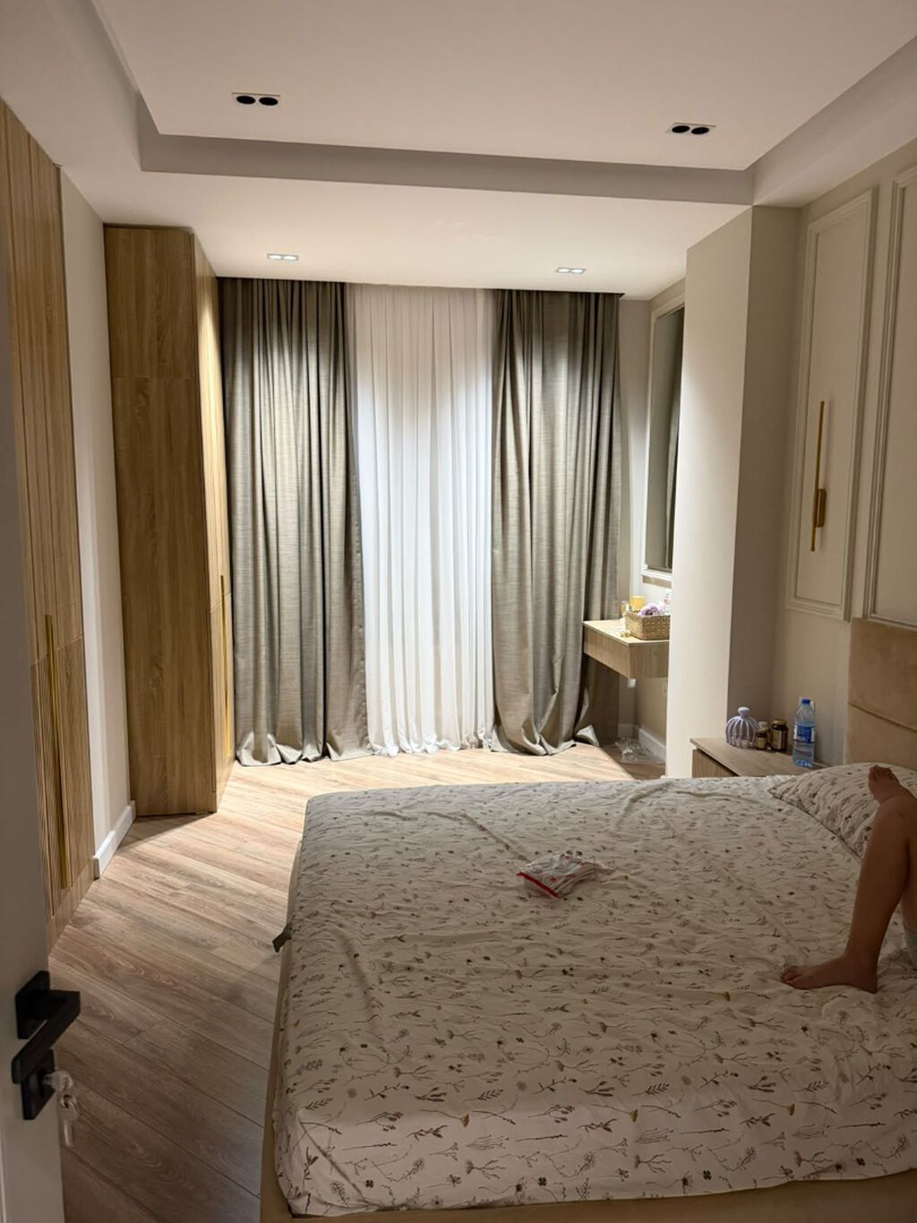Deluxe Residence – Ceyhun Hacıbəyli küçəsi | 28 May metrosu | 2 Otaqlı
