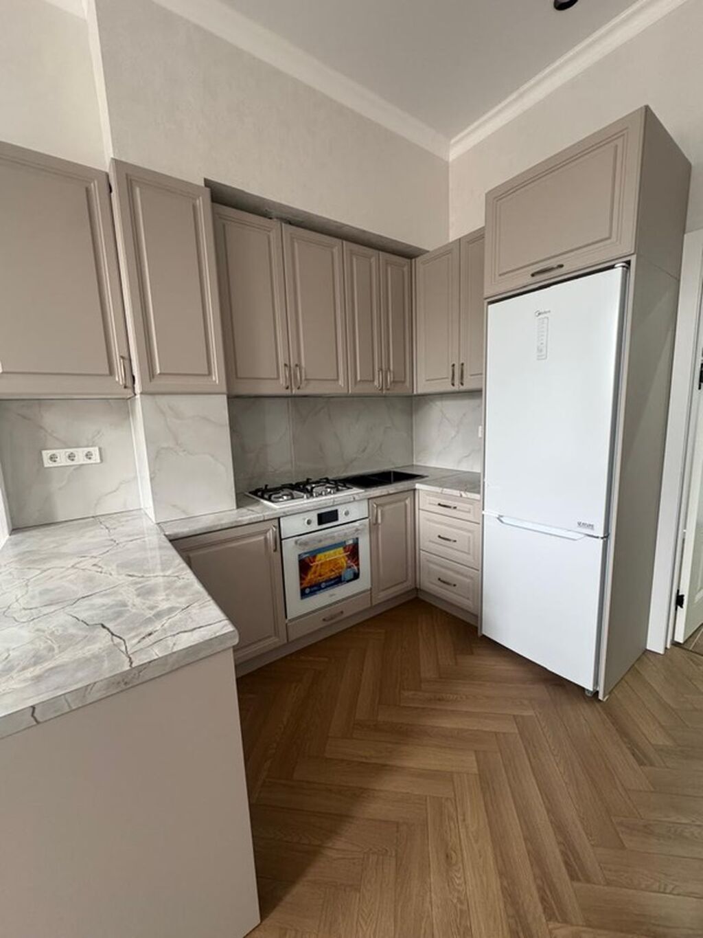 1 комната, 48 м², Мадина Элитка, 3 этаж, Дизайнерский ремонт: фото 5