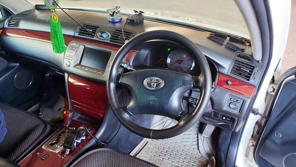 Toyota Brevis: 2003 г., 3 л, Автомат, Бензин, Седан: фото 6