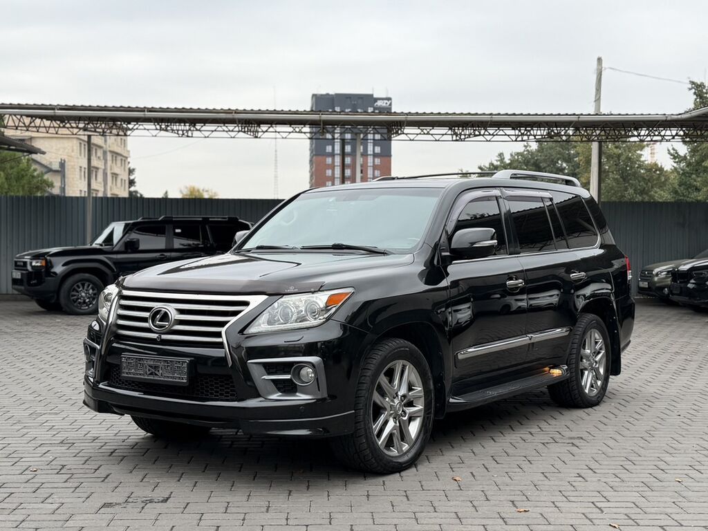 Lexus LX: 2013 г., 5.7 л, Автомат, Газ, Внедорожник: фото 2