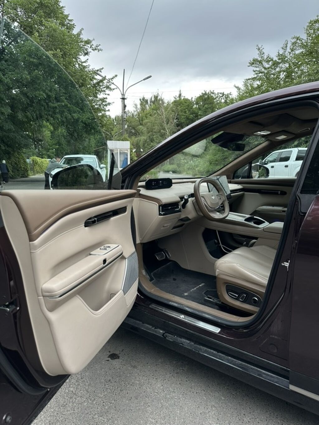 GAC HAYPER HT Запас хода 670 250 киловатт современный кроссовер: фото 8