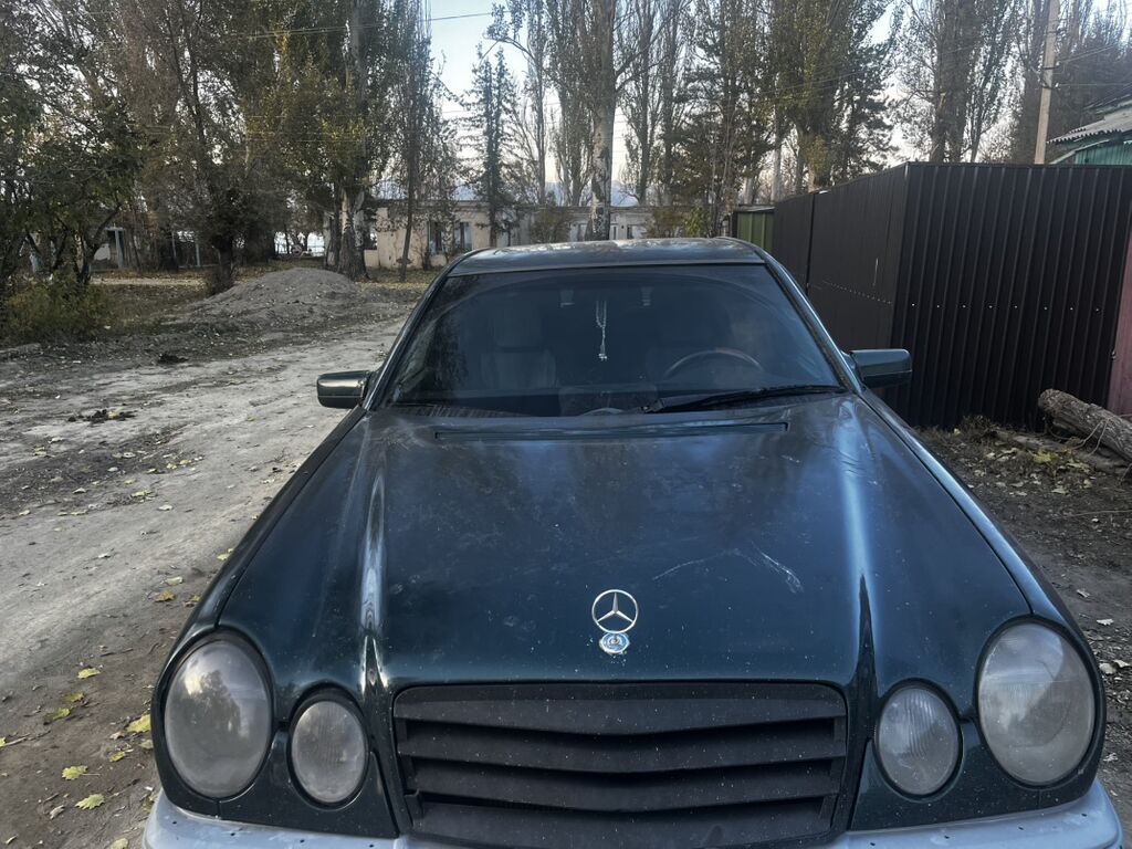 Mercedes-Benz E-Class: 1995 г., Автомат, Седан: фото 4