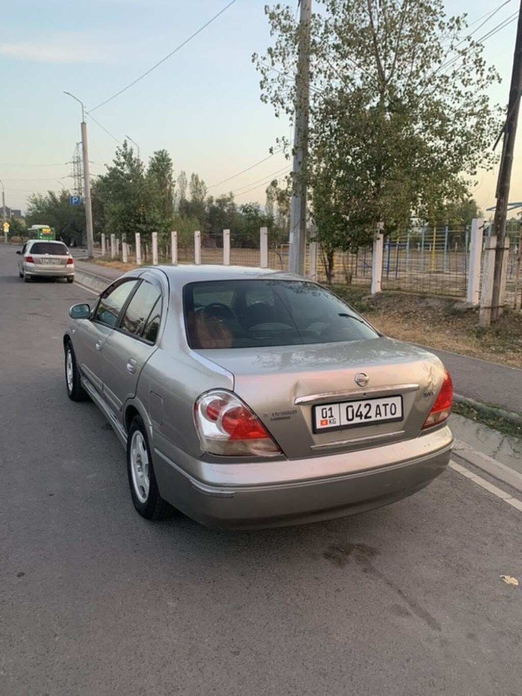 Nissan Bluebird: 2003 г., 1.8 л, Автомат, Бензин, Седан: фото 7