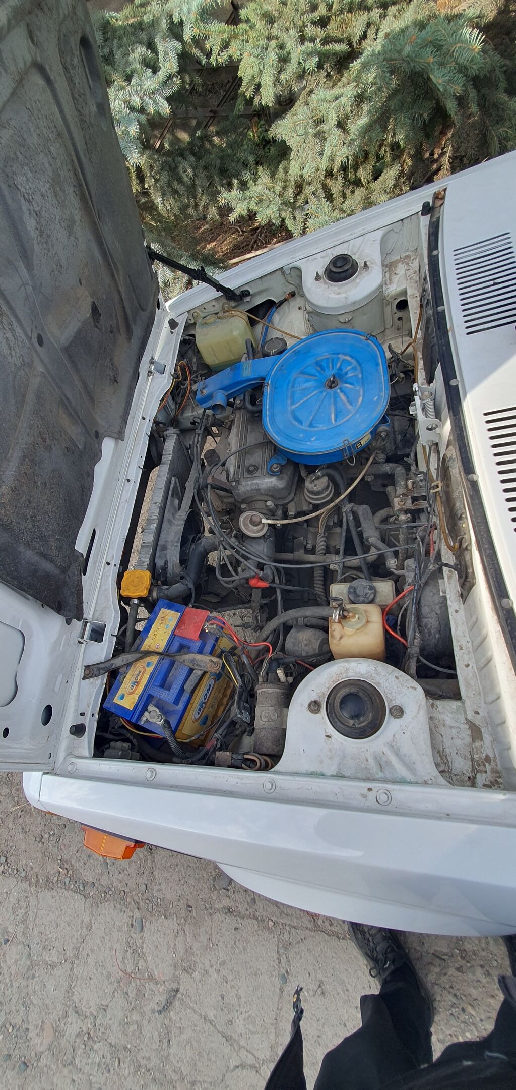 Mazda 323: 1983 г., 1.3 л, Механика, Бензин, Хэтчбэк: фото 6