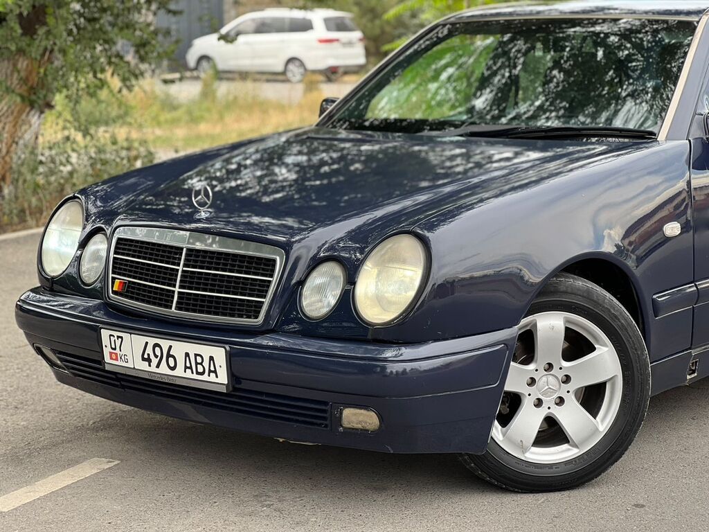 Mercedes-Benz E-Class: 1997 г., 2.3 л, Автомат, Бензин, Седан: фото 2
