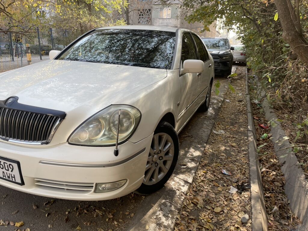 Toyota Brevis: 2004 г., 3 л, Автомат, Бензин, Седан: фото 2