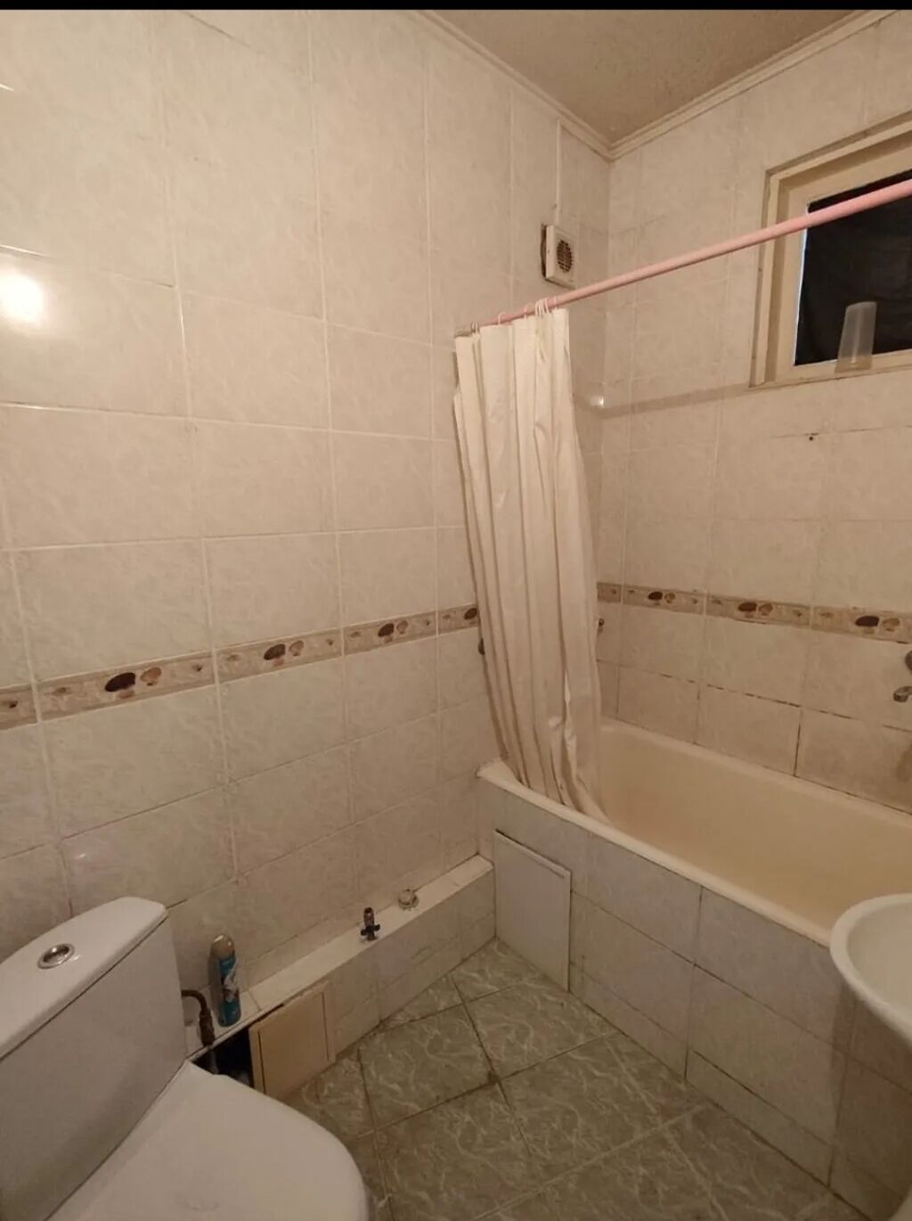 3 комнаты, 60 м², 5 мкр Индивидуалка, 5 этаж, Старый ремонт: фото 6