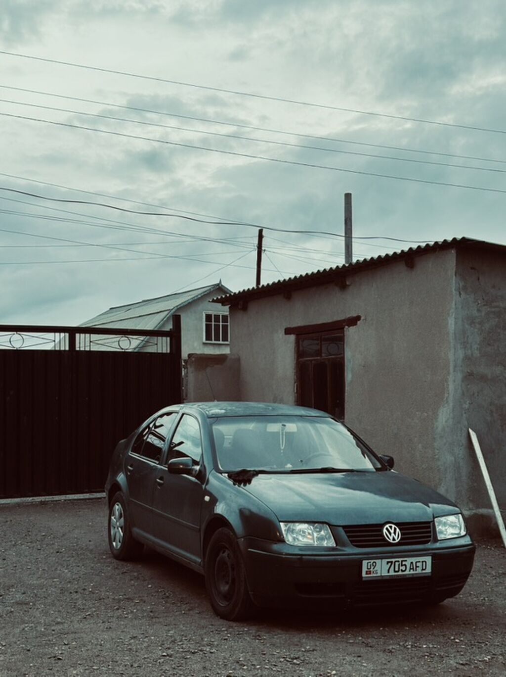 Volkswagen Bora: 2002 г., 1.8 л, Механика, Бензин, Седан: фото 5