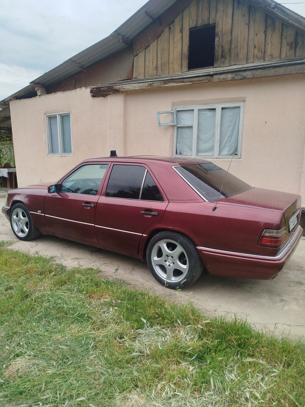 Mercedes-Benz W124