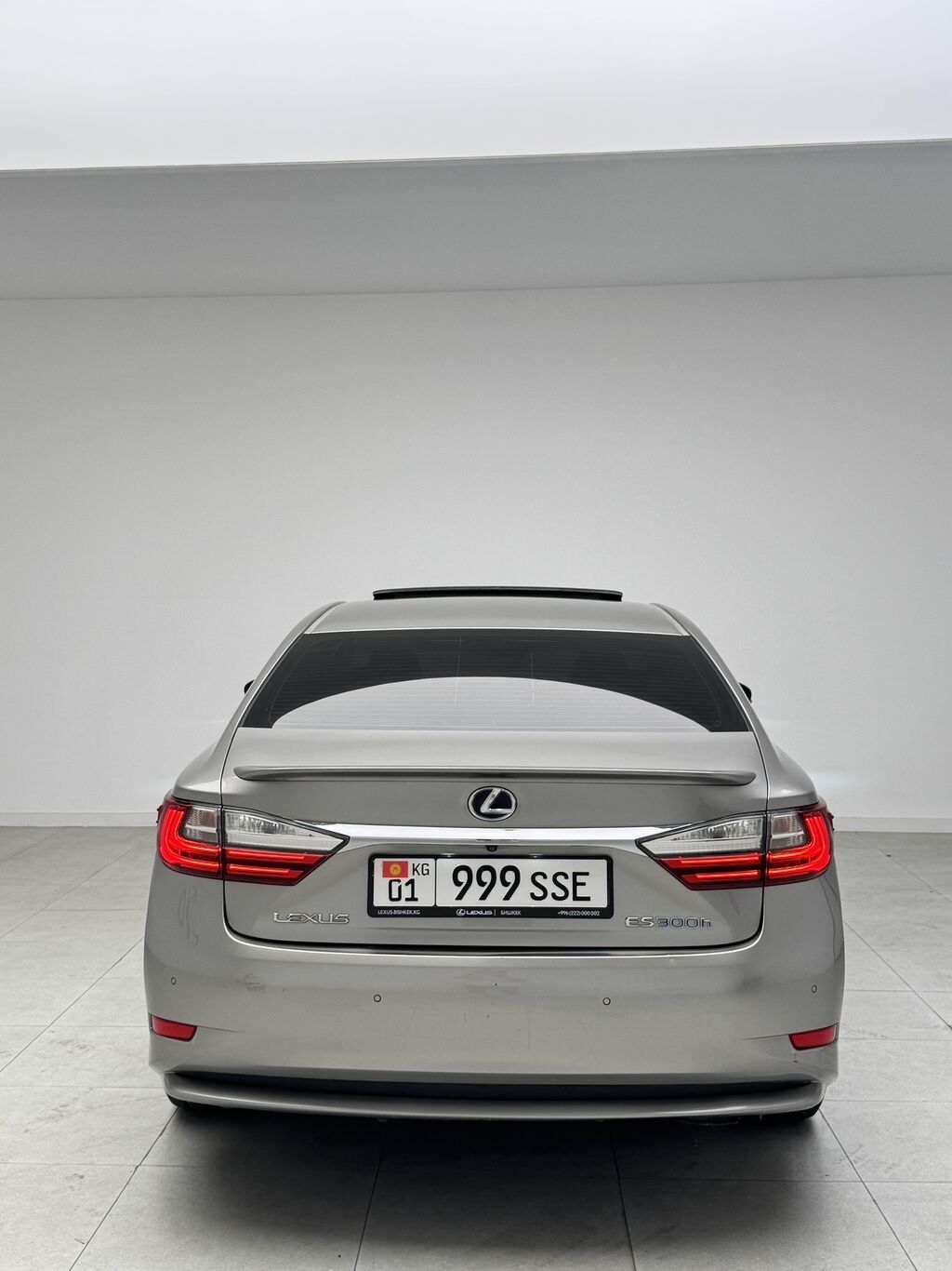 Lexus ES: 2016 г., 2.5 л, Автомат, Гибрид, Седан: фото 6