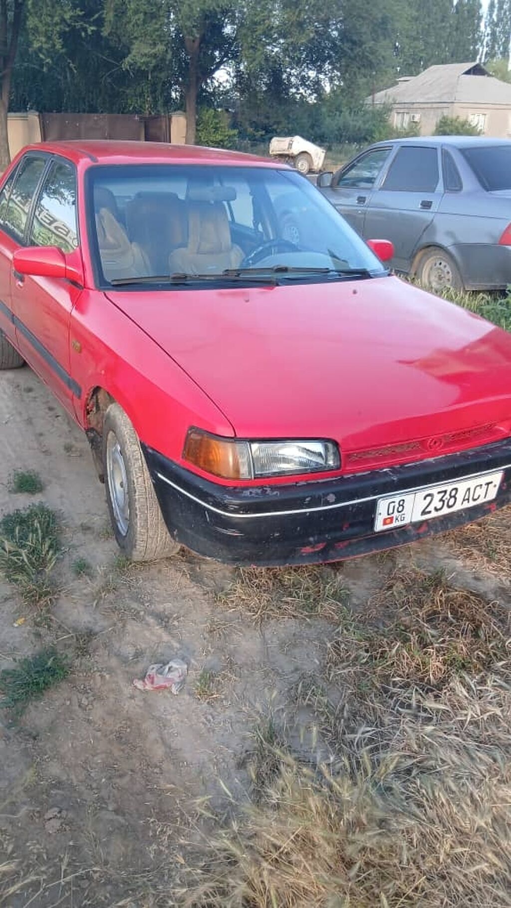 Mazda 323