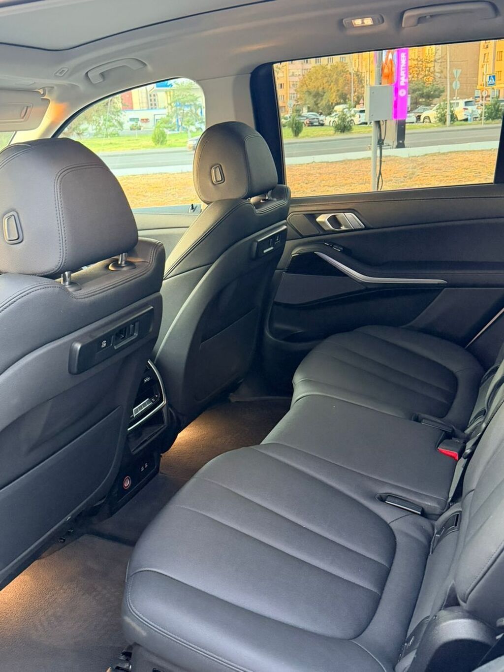 BMW X7: 2019 г., 3 л, Автомат, Бензин, Кроссовер: фото 8