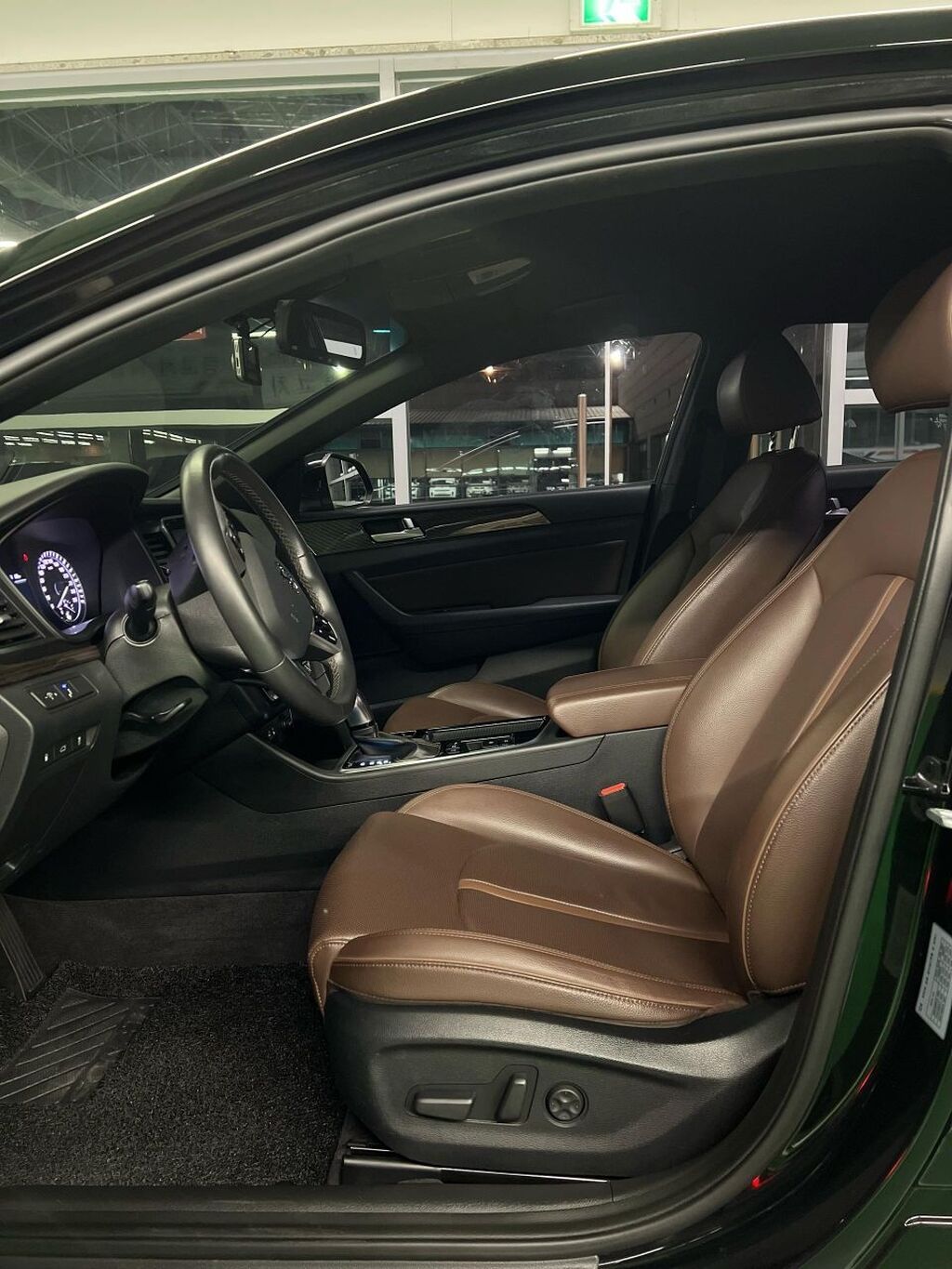 Hyundai Sonata: 2018 г., 2 л, Автомат, Бензин, Седан: фото 4