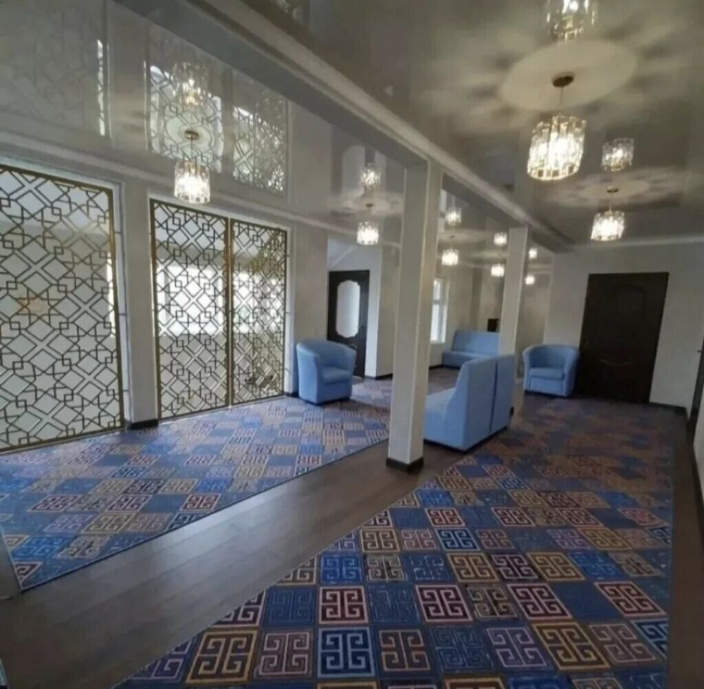 350 м², 5 комнат: фото 7