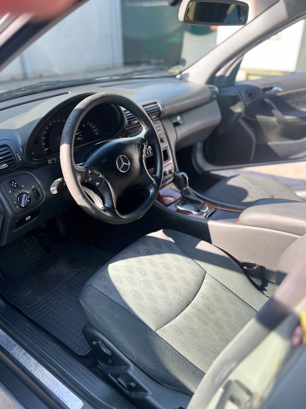 Mercedes-Benz C-Class: 2003 г., 1.8 л, Автомат, Бензин, Седан: фото 7