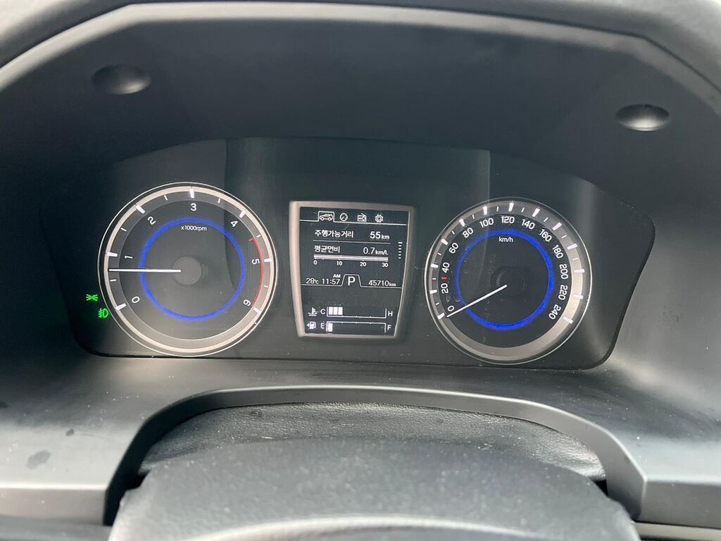 Ssangyong Rexton: 2020 г., 2.2 л, Автомат, Дизель, Внедорожник: фото 6