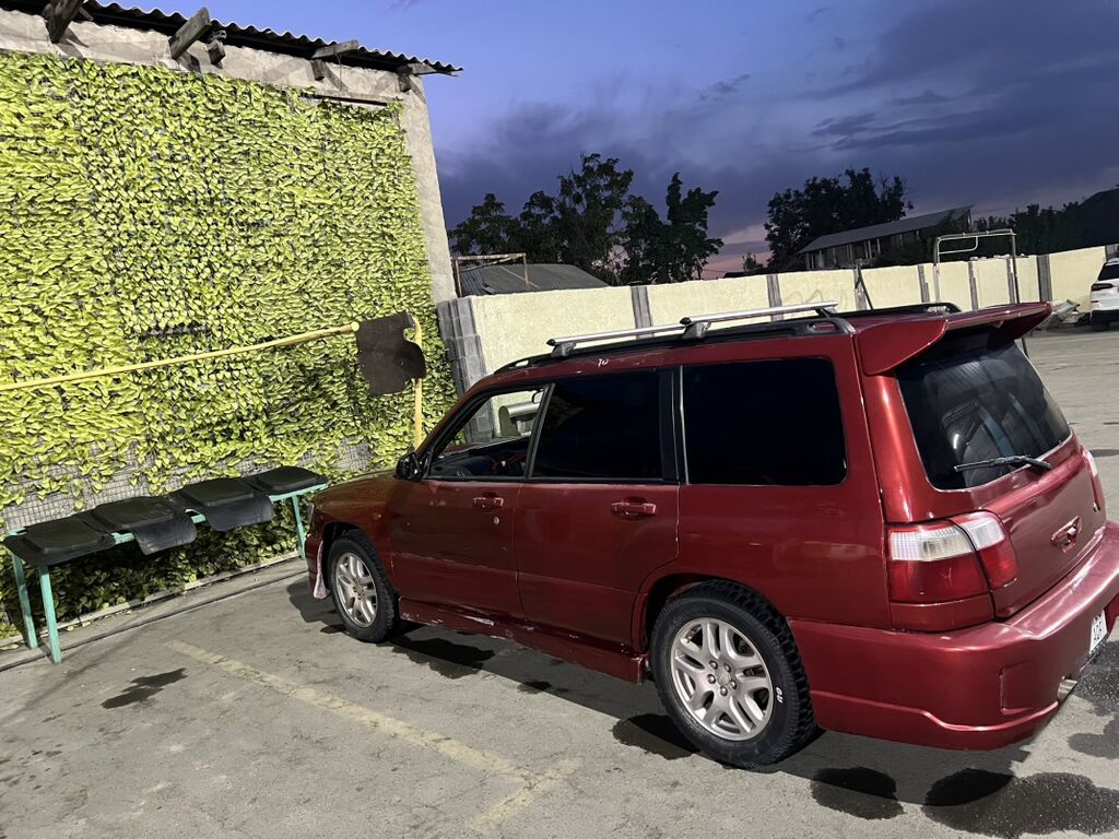 Subaru Forester: 2001 г., Автомат, Универсал: фото 4
