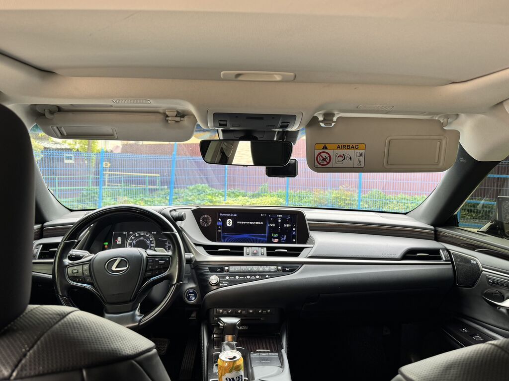 Lexus ES: 2019 г., 2.5 л, Вариатор, Гибрид, Седан: фото 8