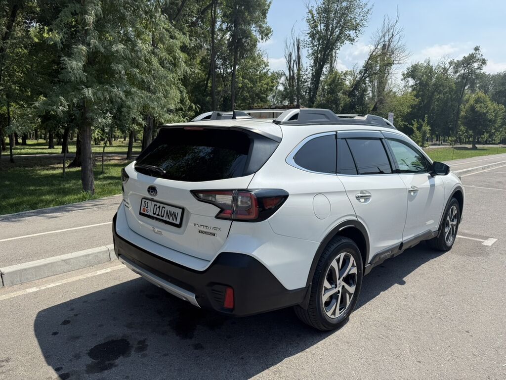 Subaru Outback: 2020 г., 2.5 л, Вариатор, Бензин, Универсал: фото 3