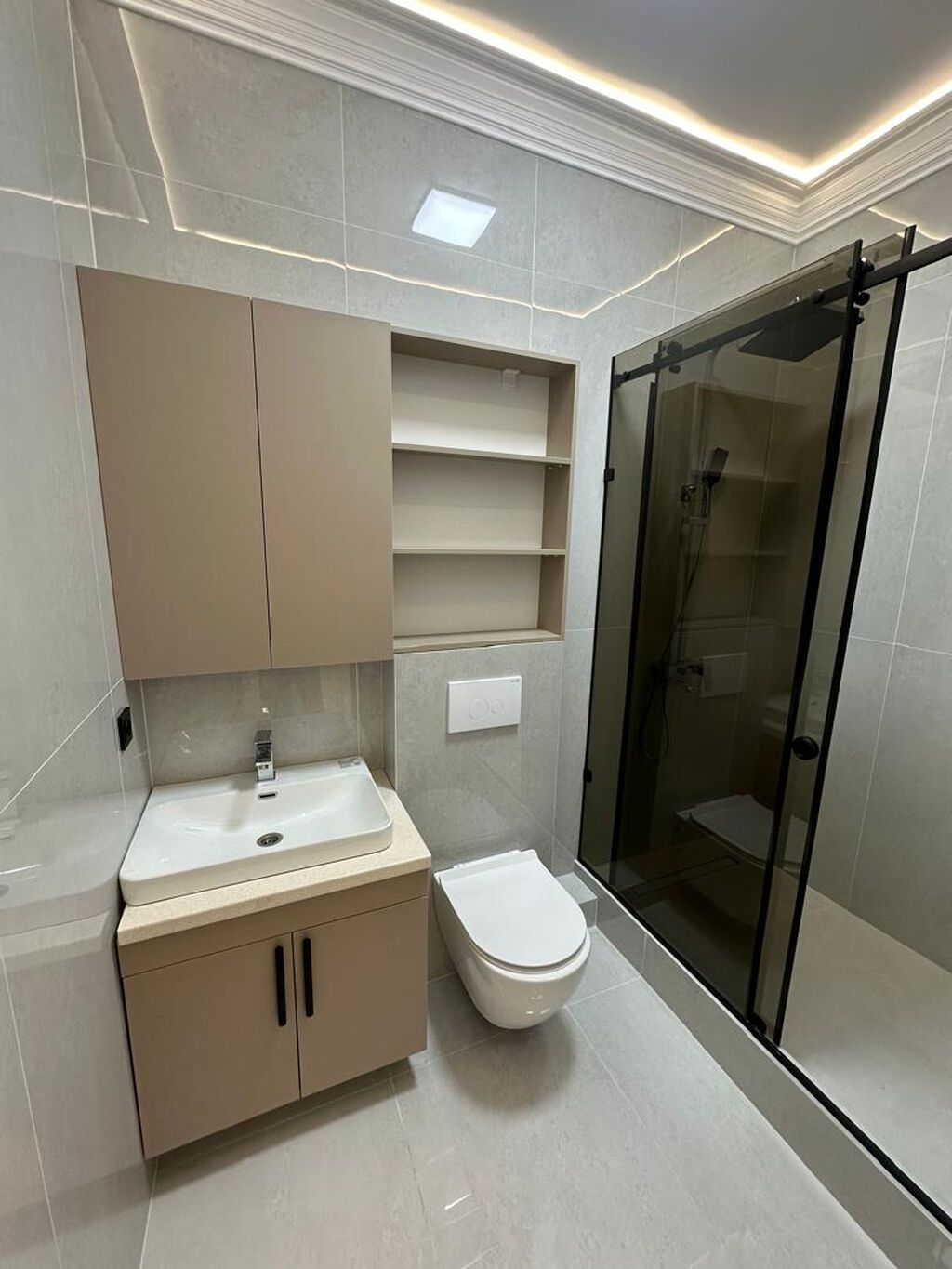 2 комнаты, 77 м², Элитка, Южная Магистраль Элитка, 8 этаж, Дизайнерский ремонт: фото 3