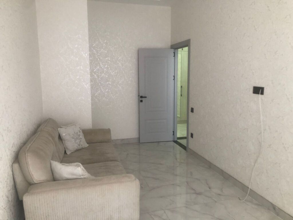Сдаётся 3-комнатная квартира, ЖК Whitestone Towers, 84 м², 1 300 AZN/мес, фото 2 / 12