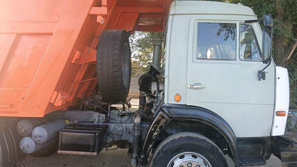 Самосвал КАМАЗ 6x4 - Марка/модель: KAMAZ, классический самосвал с: фото 3