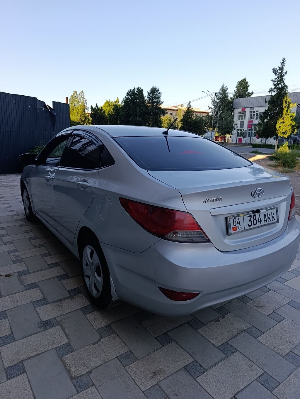 Hyundai Solaris: 2014 г., 1.6 л, Бензин, Седан: фото 5