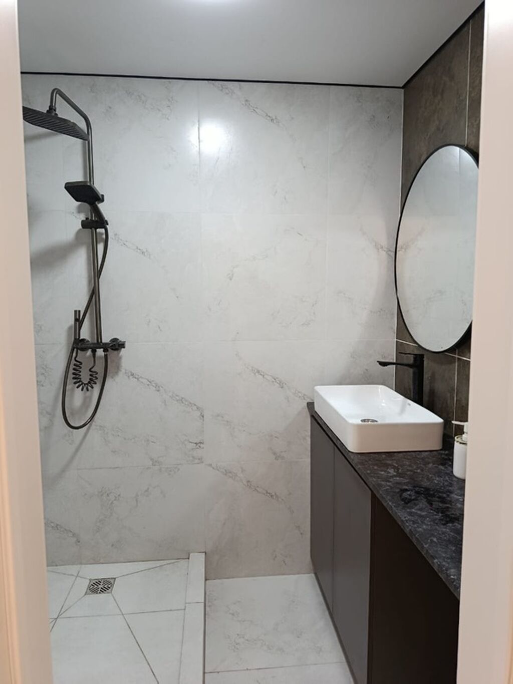 2 комнаты, 42 м², Элитка, 8 этаж, Дизайнерский ремонт: фото 3