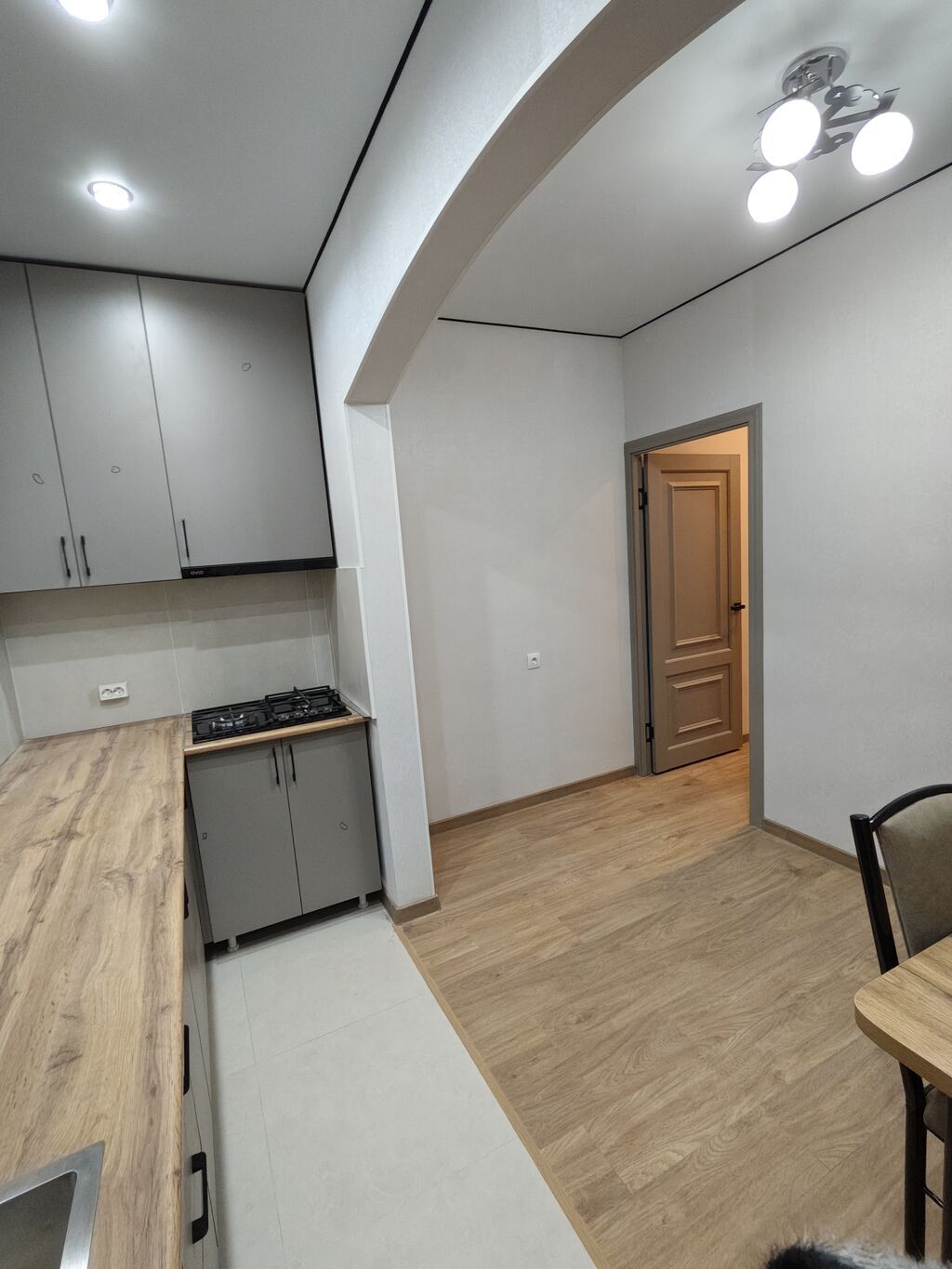 2 комнаты, 45 м², Тунгуч мкр 106 серия улучшенная, 9 этаж, Дизайнерский ремонт: фото 4