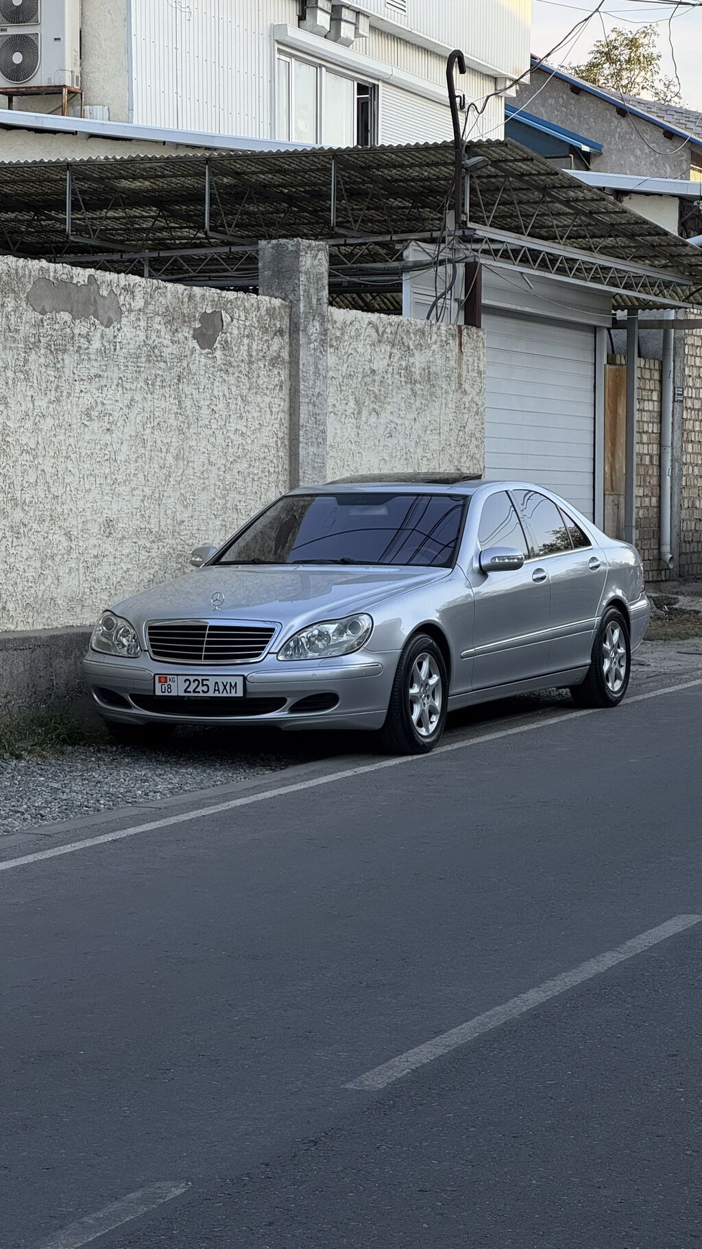 Mercedes-Benz 220: 2003 г., 3.7 л, Автомат, Бензин, Седан: фото 2