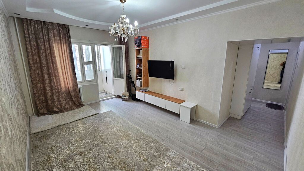 1 комната, 35 м², Джал-15 105 серия, 4 этаж, Евроремонт: фото 1