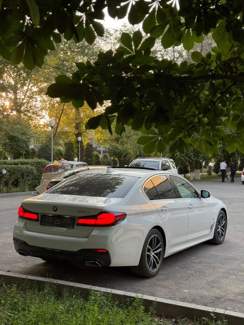 BMW 5 series: 2022 г., 2 л, Автомат, Бензин, Седан: фото 4