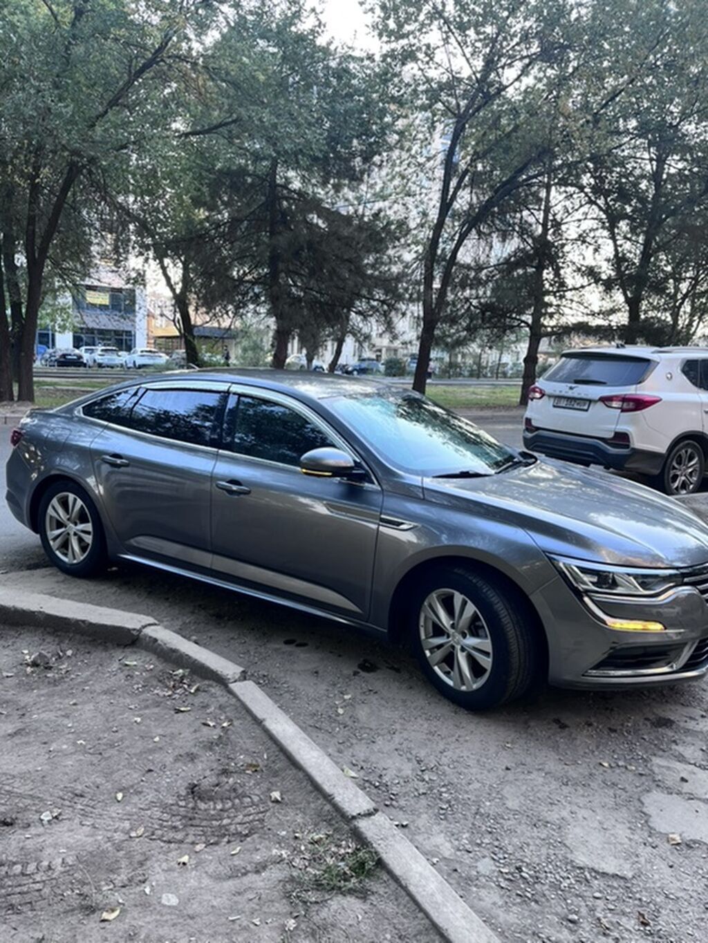 Renault Samsung SM6: 2019 г., 2 л, Вариатор, Газ, Седан: фото 4