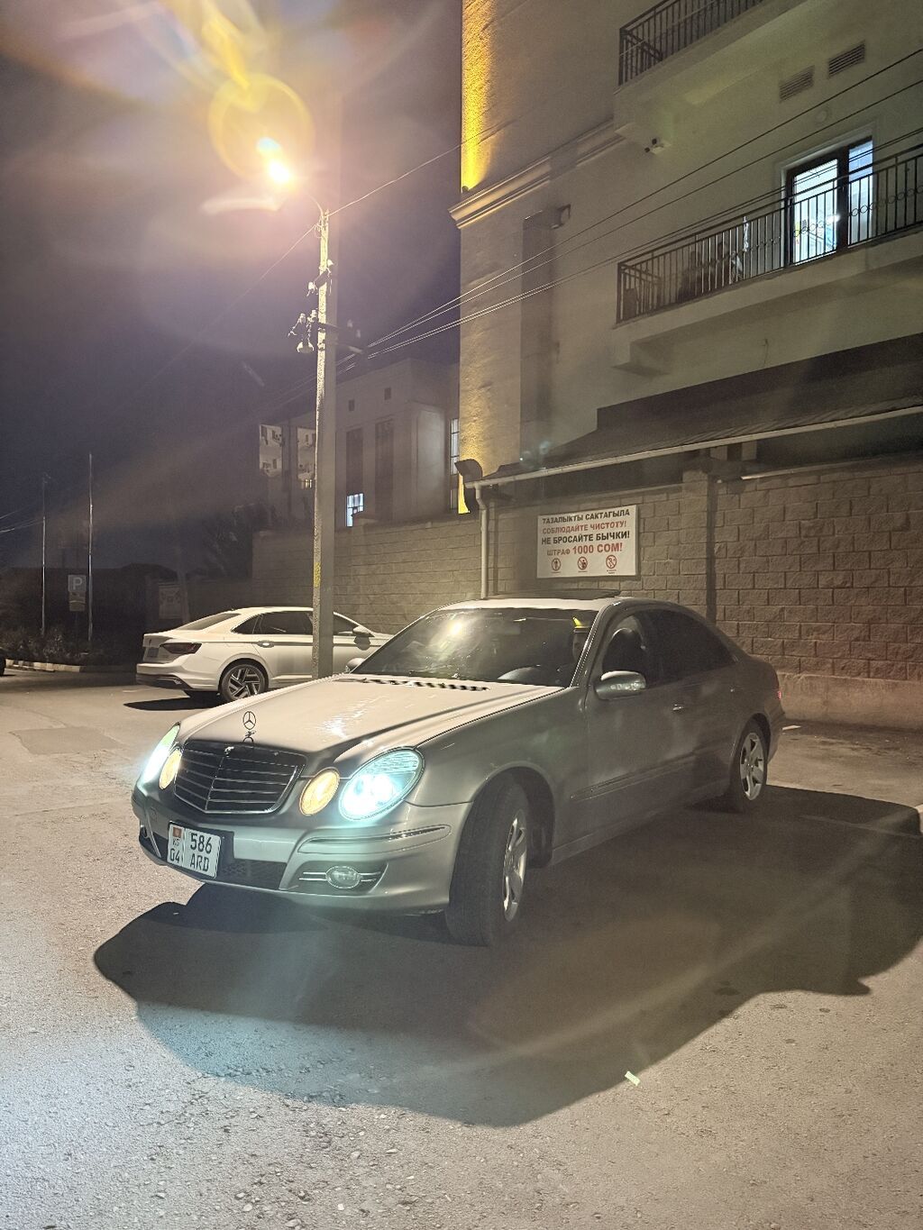 Mercedes-Benz E-Class: 2004 г., 3.2 л, Автомат, Газ, Седан: фото 2