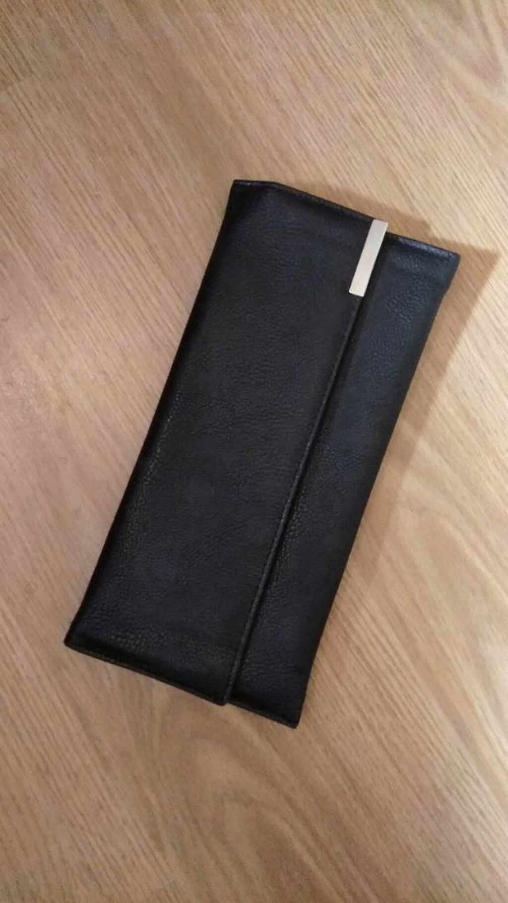 Torbe: Crna pismo torba, dimenzije 31x15 cm - nova, nošena jednom, samo mi