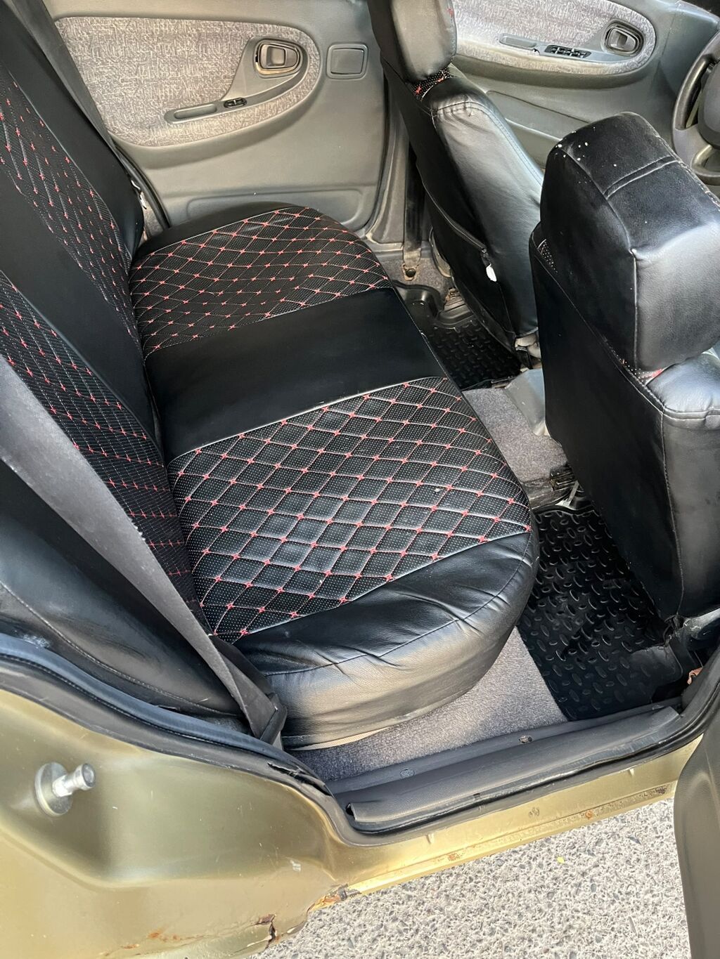 Daewoo Nexia: 2005 г., 1.5 л, Механика, Бензин, Седан: фото 5