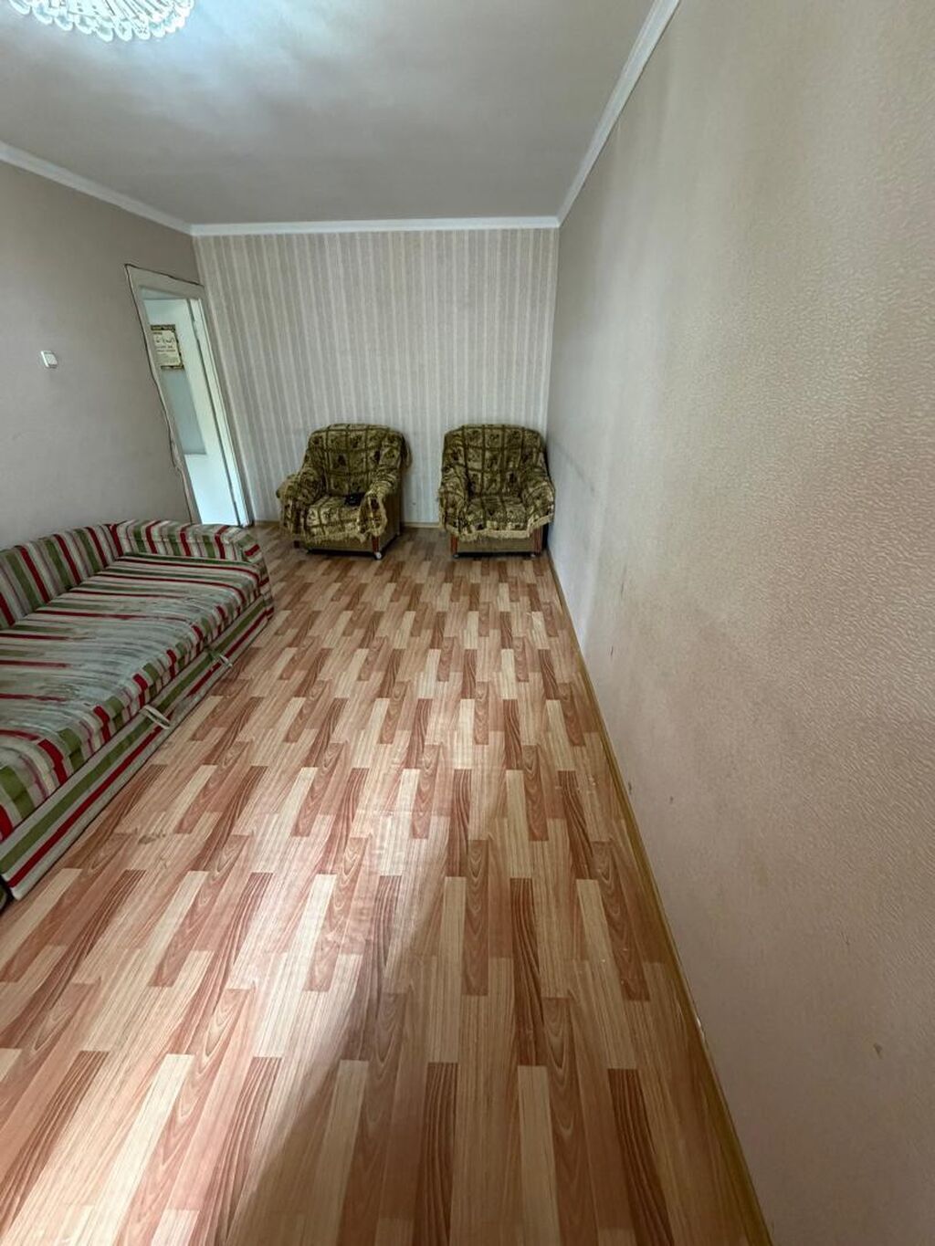 1 комната, 38 м², 5 мкр 104 серия, 2 этаж, Евроремонт: фото 2
