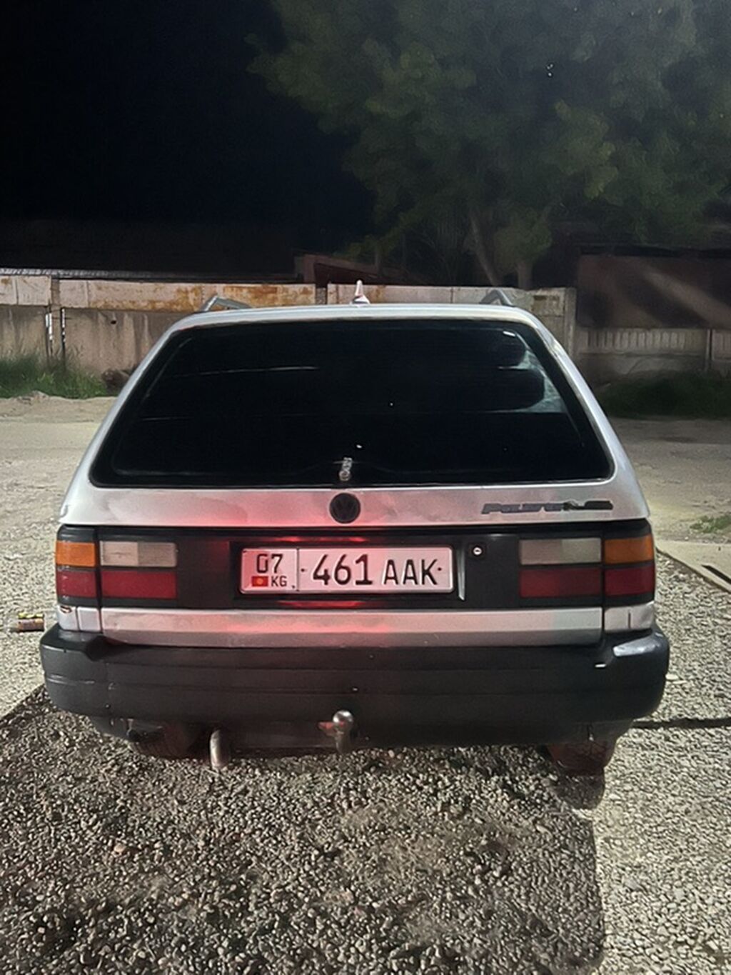 Volkswagen Passat Variant: 1990 г., 2 л, Механика, Бензин, Универсал: фото 4